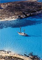Seashells 2 Bedroom Apartment by Getaways Malta