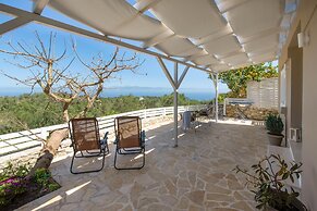 Paxos Couple House By Konnect