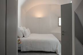 Echoes Luxury Suites