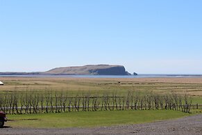 Skammidalur Guesthouse