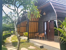 Adil Villa and Resort