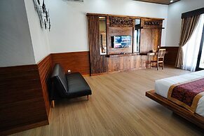 Adil Villa and Resort
