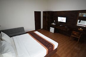 Adil Villa and Resort