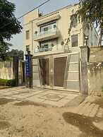Hotel Aadhar
