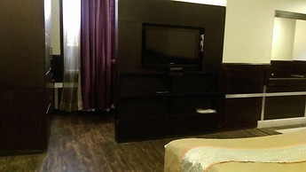 Hotel Aadhar