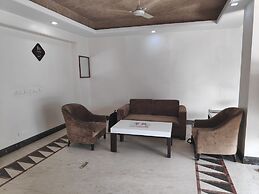 Hotel Aadhar