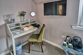 Heartseed House B&B