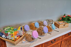 Heartseed House B&B