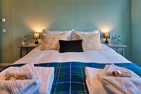 Heartseed House B&B