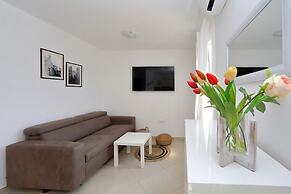 Apartments Nina