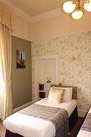 Dunedin Guest House