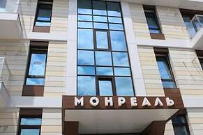Apartment on Kamyshovaya 41, apt 18