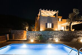 Villa Authentica