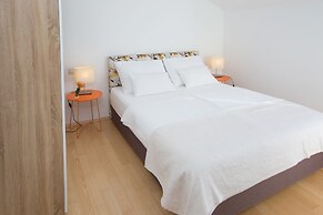 Villa Authentica