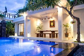 Sunset Paradise Villa Jimbaran 3003