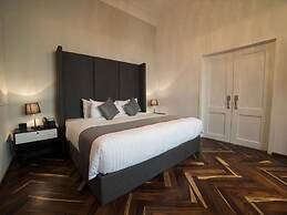 Hotel Business Real 500