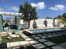 Sea Grape Studios