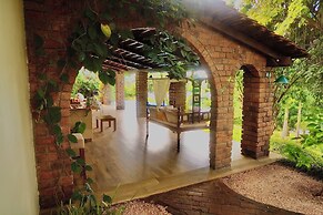 PINK FLAMINGO BOUTIQUE HOTEL
