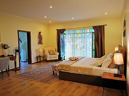 PINK FLAMINGO BOUTIQUE HOTEL