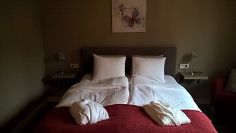 B&B Rosteline
