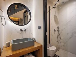 Casa D'Irene Deluxe Hotel
