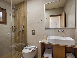 Casa D'Irene Deluxe Hotel