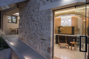 Casa D'Irene Deluxe Hotel