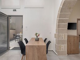 Casa D'Irene Deluxe Hotel