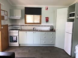 Acacia Caravan Park