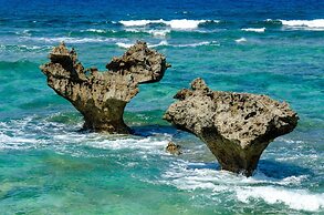 Hanalee Villa Kouri