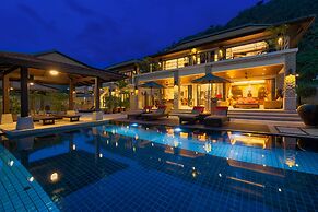 Spectacular Seaview Pool Villa Kalim 6