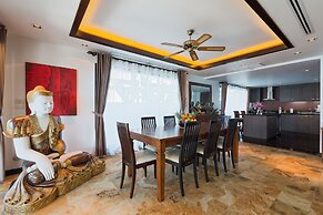Spectacular Seaview Pool Villa Kalim 6