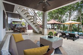 Grand Ocean View 5BR Pool Villa Kalim 5