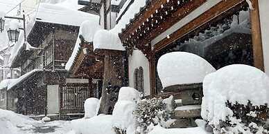 Hatsunoyu hotel