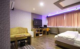 Coope Noman Motel