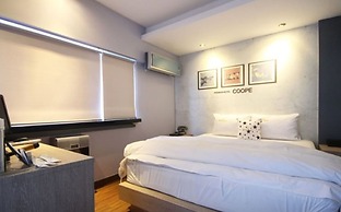 Coope Noman Motel