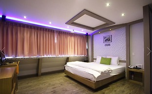 Coope Noman Motel
