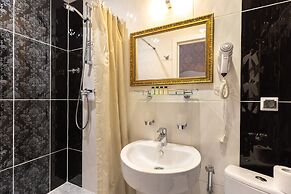 Catherine Art Hotel