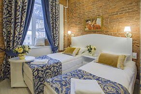 Catherine Art Hotel