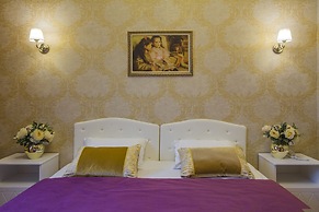 Catherine Art Hotel
