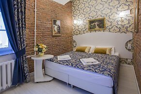 Catherine Art Hotel