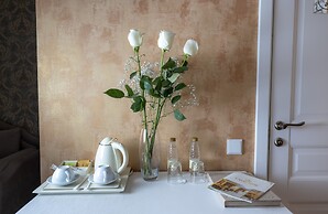 Catherine Art Hotel