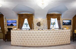 Catherine Art Hotel