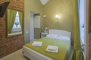 Catherine Art Hotel