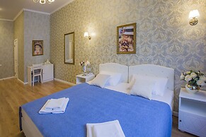 Catherine Art Hotel