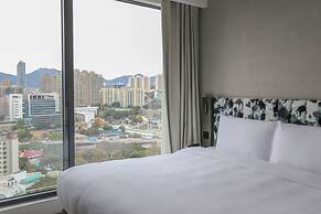 Page148, Page Hotel