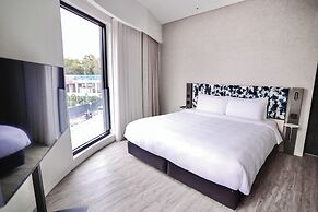 Page148, Page Hotel