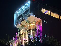 Hotel Anand Lok