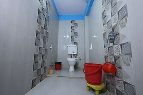 Hotel Anand Lok