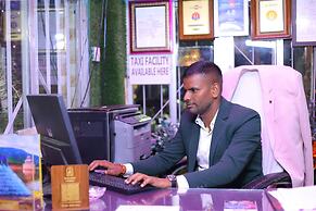 Hotel Anand Lok